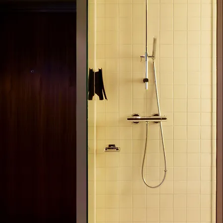 卑尔根机场凯瑞酒店 酒店