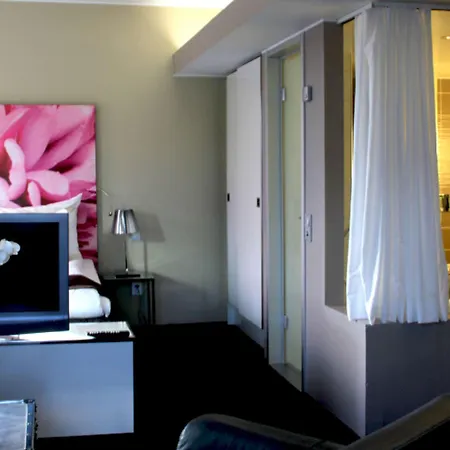 Clarion Airport Hotel