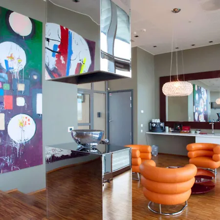 Clarion Airport Otel