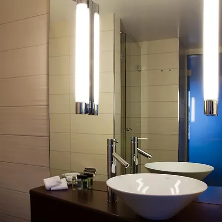 Clarion Airport Hotel