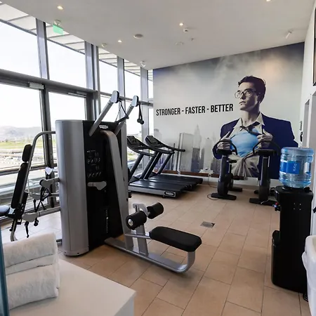 Clarion Airport Отель 4*