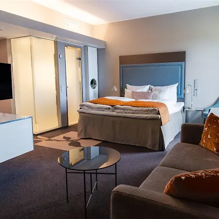 Clarion Airport Hotel