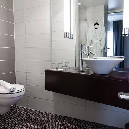Clarion Airport Hotel