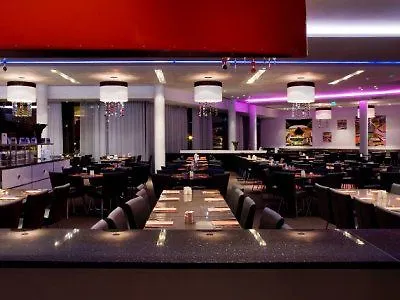 Clarion Airport Otel 4*