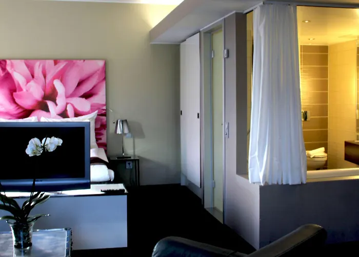 Clarion Airport Otel