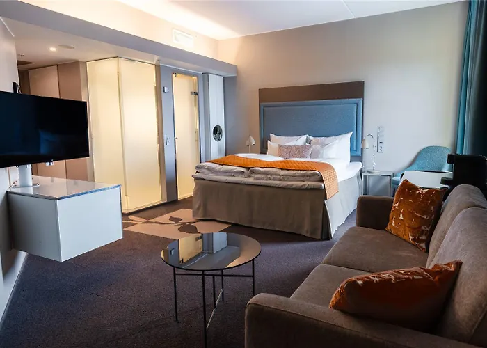 Clarion Airport Otel