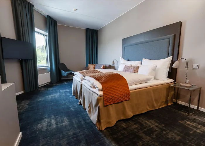 Clarion Airport Hotel 4*